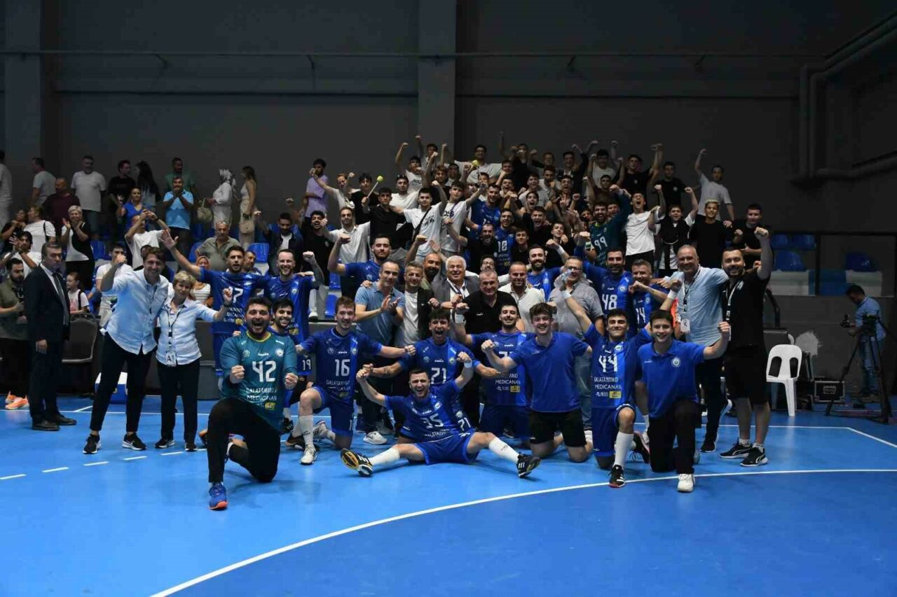 NİLÜFER BELEDİYESPOR ERKEK HENTBOL TAKIMI, KENDİ SAHASINDA LİGİN GÜÇLÜ EKİPLERİNDEN