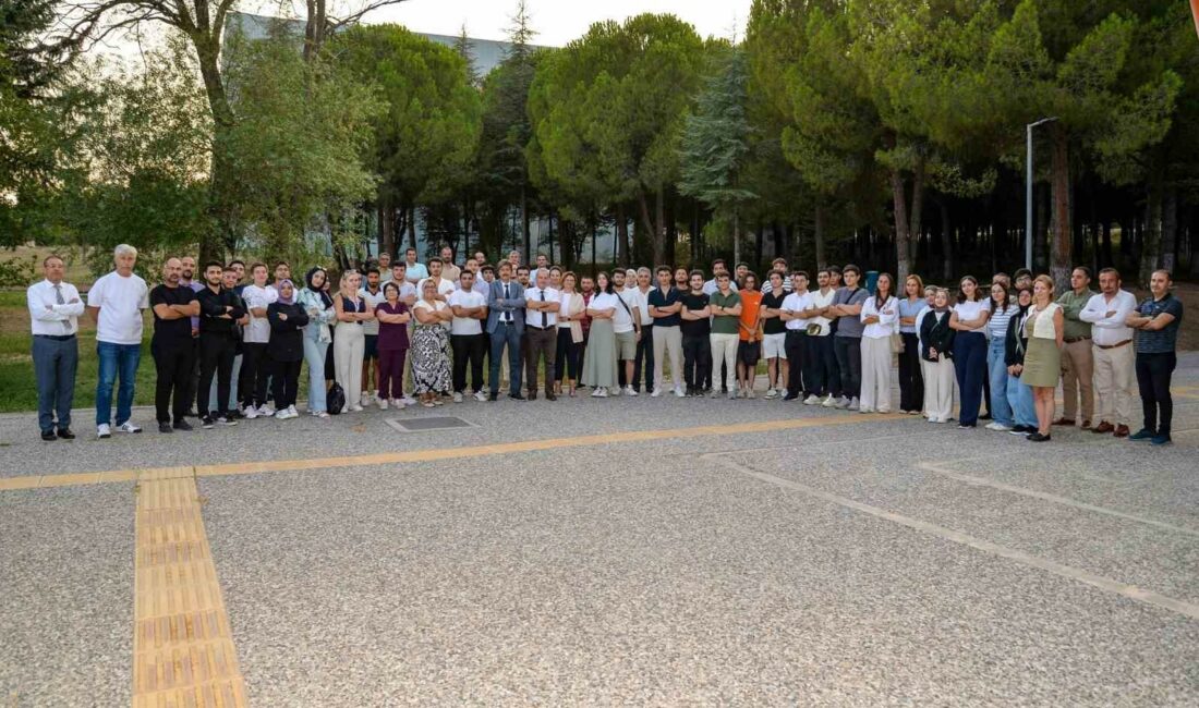 Rektör Yılmaz, “Motivasyonumuz tam, heyecanımız yüksek” BURSA ULUDAĞ ÜNİVERSİTESİ (BUÜ) ÖĞRENCİLERİNİN OLUŞTURDUĞU 13 TAKIM, HAZIRLADIKLARI PROJELER