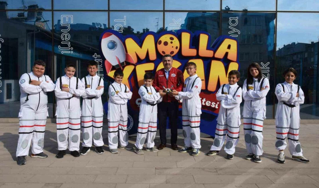 TEKNOFEST ROBOLİG YARIŞMASINDA FİNALE KALAN MOLLA YEGAN ÇOCUK ÜNİVERSİTESİ ‘ROBO