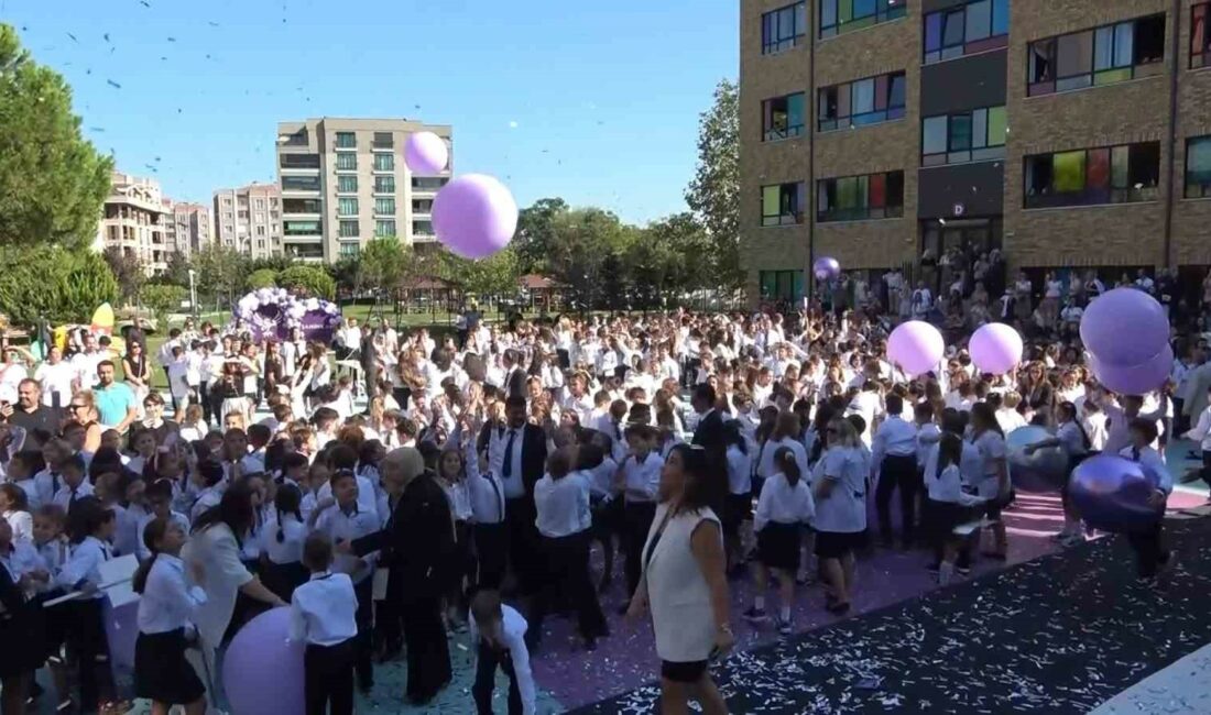 Şahinkaya Koleji’nde ilk ders zili coşkusu ŞAHİNKAYA KOLEJİ’NDE YAZ TATİLİNİN ARDINDAN ÖĞRENCİLERİN NEŞELİ SESLERİYLE YENİ EĞİTİM-ÖĞRETİM