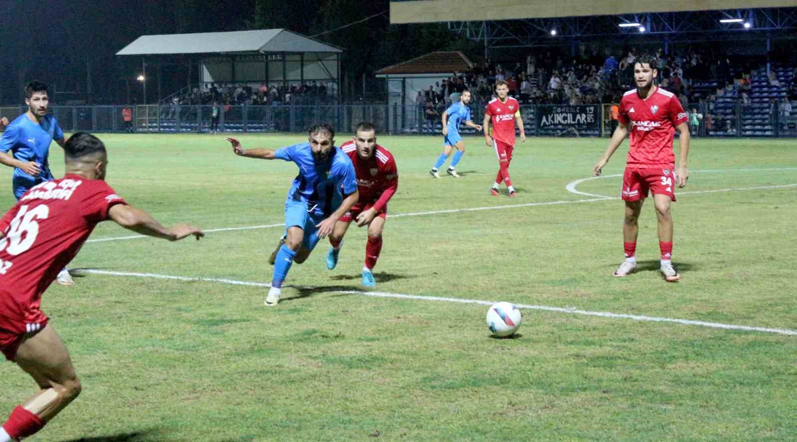 TFF 2’NCİ LİG KIRMIZI GRUP 4’NCÜ HAFTA MÜCADELESİNDE KARACABEY BELEDİYESPOR,