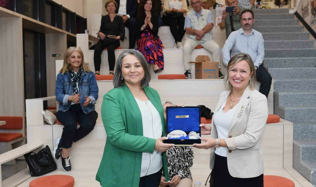 Türk Dil Bayramı’nda Türkçe’nin doğru kullanımına dikkat çekildi OSMANGAZİ BELEDİYESİ VE OSMANGAZİ KENT KONSEYİ, 26 EYLÜL TÜRK DİL