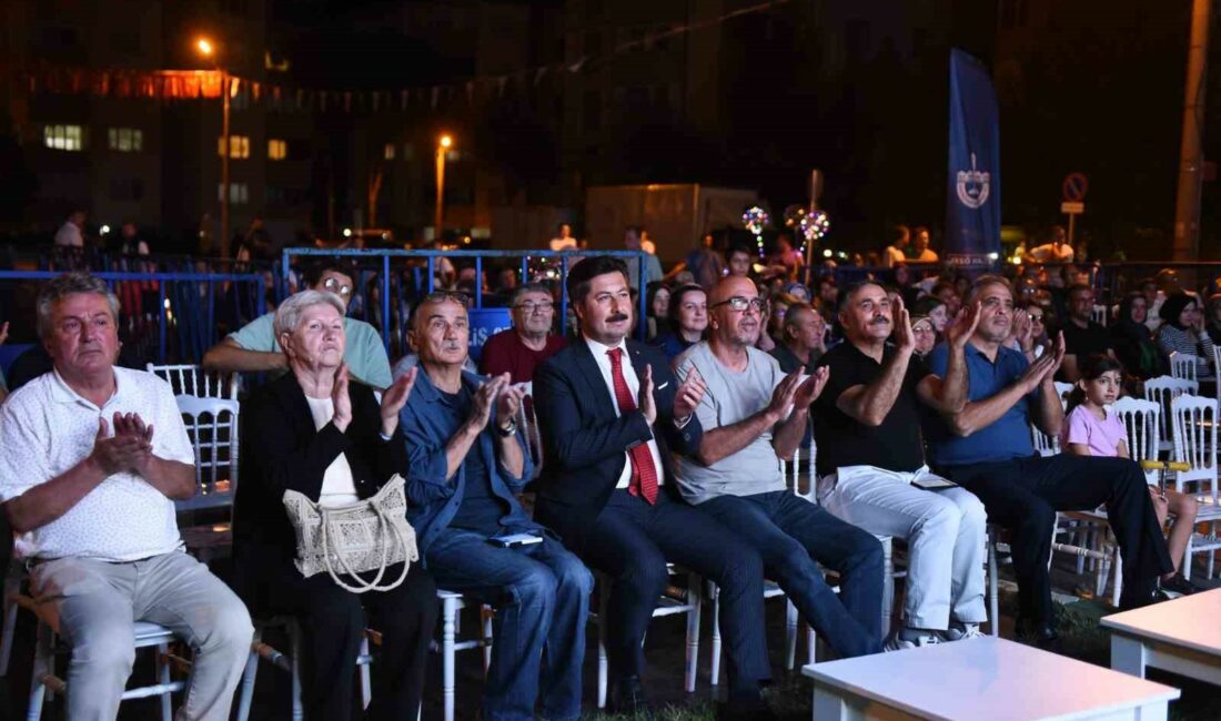 Yenişehir’de türkü gecesi YENİŞEHİR’DE TÜRKÜ GECESİ