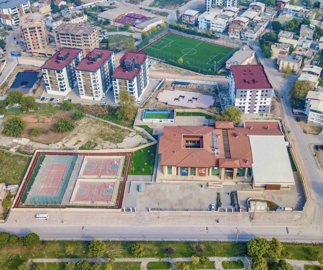 YILDIRIM GENÇLİK VE SPOR MERKEZİ YENİ DÖNEM KURS KAYITLARI BAŞLADI.