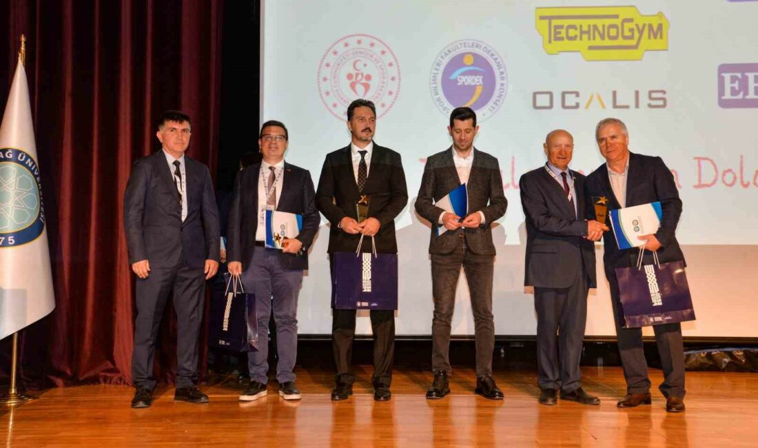 12. Uluslararası Beden Eğitimi ve Spor Öğretmenliği Kongresi BUÜ’de düzenlendi BURSA ULUDAĞ ÜNİVERSİTESİ (BUÜ) SPOR BİLİMLERİ FAKÜLTESİ, BU YIL 12.Sİ