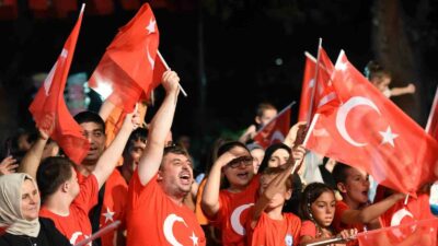 YILDIRIM BELEDİYESİ, CUMHURİYET’İN 101’İNCİ YILDÖNÜMÜ KUTLAMALARI KAPSAMINDA İLÇEDE 29 EKİM