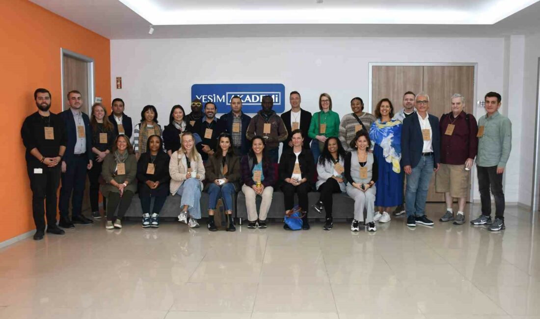 YEŞİM GRUP, ADİL ÇALIŞMA DERNEĞİ'NİN (FLA) TÜRKİYE'DEKİ FİRMALARA DÜZENLEDİĞİ ZİYARETLER