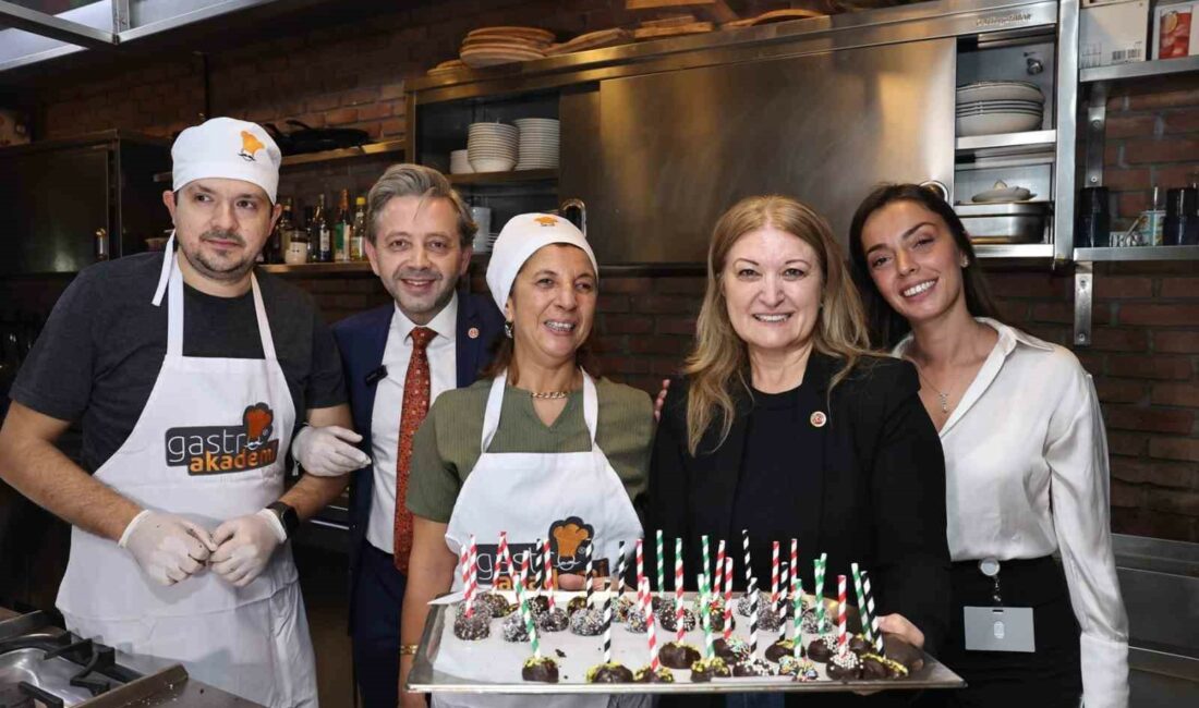 Beyaz Baston Günü’nde farkındalık oluşturan atölye çalışması NİLÜFER BELEDİYESİ, 15 EKİM BEYAZ BASTON KÖRLER VE GÜVENLİK GÜNÜ