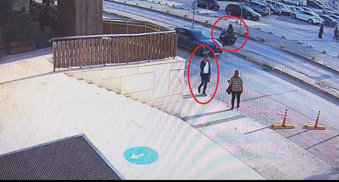 BÖYLE SENARYO POLİSLERİ BİLE ŞAŞIRTTI...ARKADAŞINA KAPKAÇ YAPTIRTTI