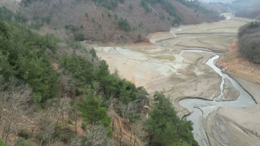 Bursa barajlarında korkutan tablo BURSA BARAJLARINDA KORKUTAN TABLO