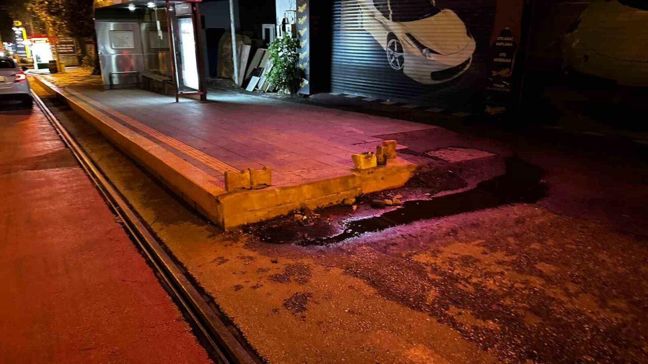 BURSA'DA BİR GARİP KAZA ANI KAMERADA