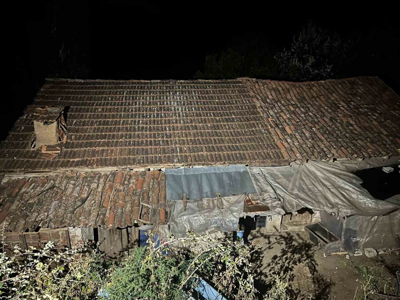 BURSA’NIN ORHANELİ İLÇESİNDE KENDİLERİNDEN HABER ALINAMAYAN 2 KİŞİLİK AİLE VE