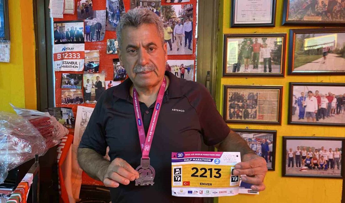 Bursalı esnaf yarı maratonda Türkiye’yi temsil etti BURSA'DA ESNAFLIK YAPAN 64 YAŞINDAKİ ENVER KOÇ, KUZEY MAKEDONYA'DA DÜZENLENEN