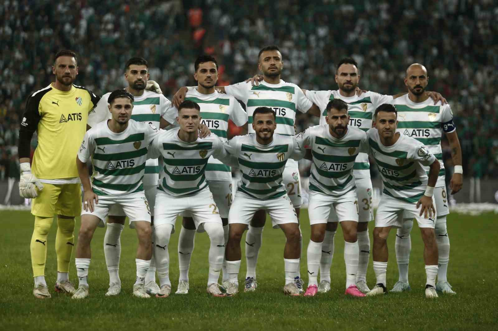 2009-2010 SEZONU SÜPER LİG ŞAMPİYONU OLAN TÜRKİYE'NİN KÖKLÜ TAKIMLARINDAN BURSASPOR,