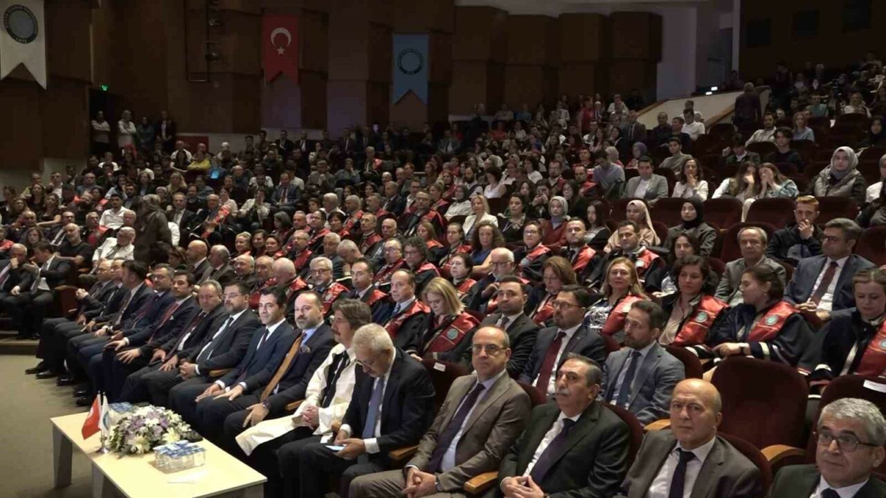 BURSA ULUDAĞ ÜNİVERSİTESİ (BUÜ), 2024-2025 AKADEMİK YILINI TRT GENEL MÜDÜRÜ