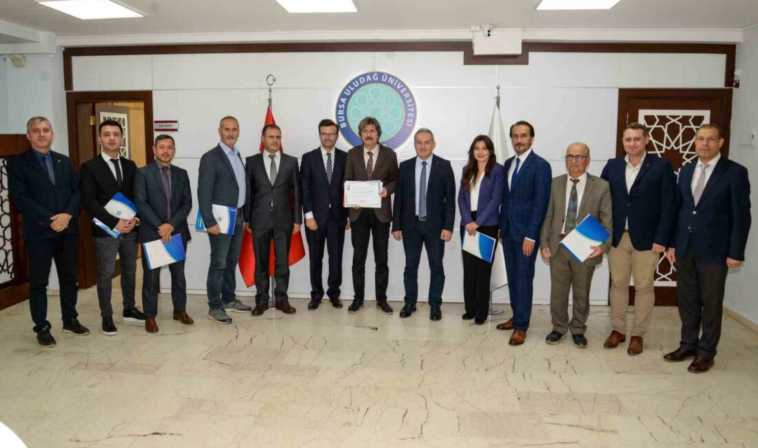 BUÜ’ye “Enerji Tasarrufu” ödülü BURSA ULUDAĞ ÜNİVERSİTESİ, CUMHURBAŞKANLIĞI’NIN 2019/18 SAYILI GENELGESİ ÇERÇEVESİNDE BELİRLENEN YÜZDE