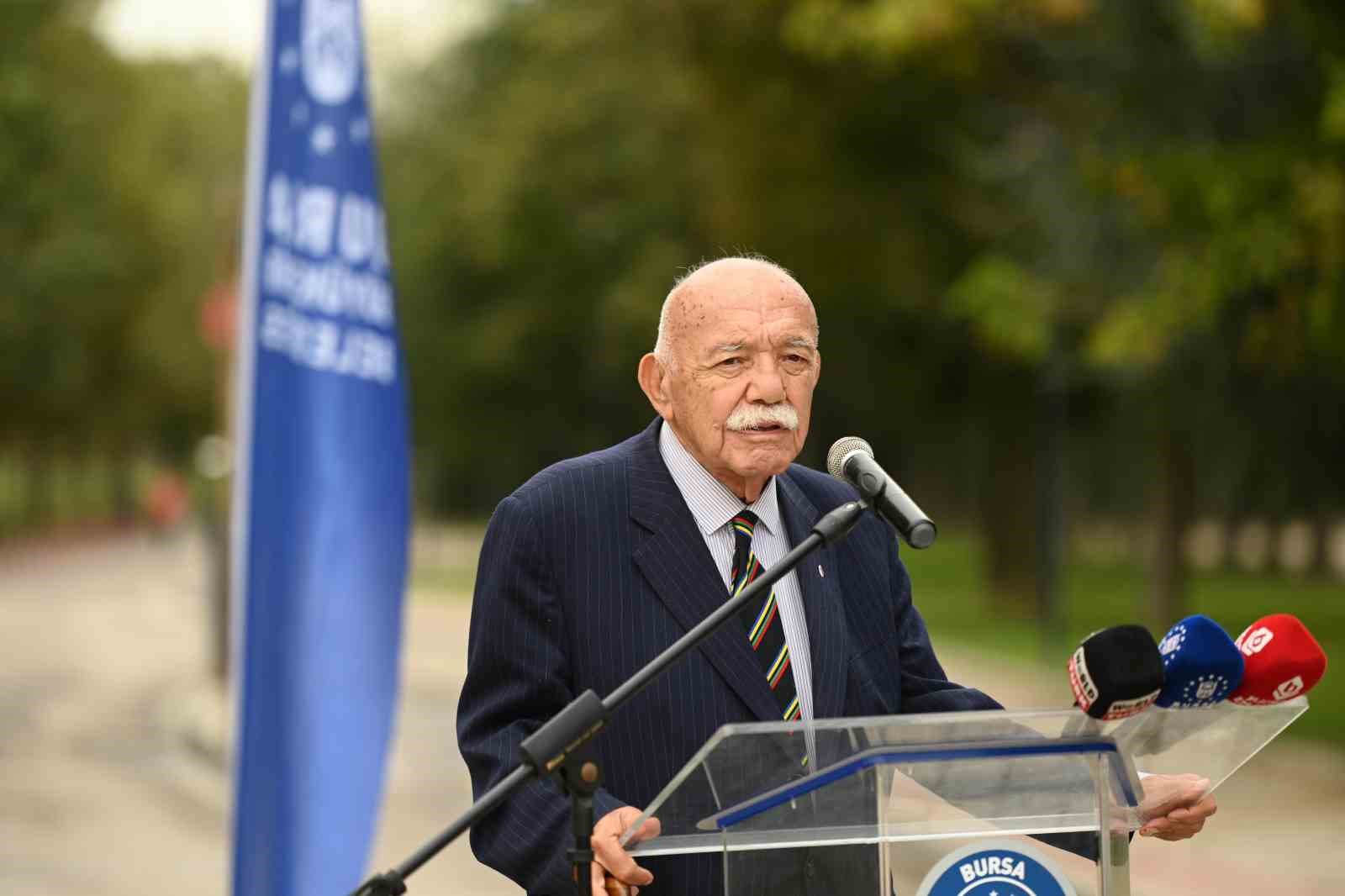 BURSA BÜYÜKŞEHİR BELEDİYESİ, BAŞKANLIĞI DÖNEMİNDE ŞEHRİN YEŞİL KİMLİĞİNE ÖNEMLİ KATKILAR