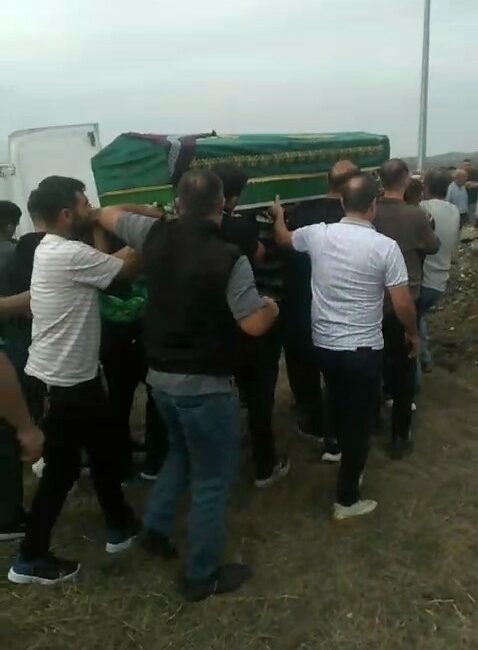 Çocuğunun gözleri önünde öldürülen anne Bursa’da toprağa verildi ABDULLAH SABRİ YALÇIN AÇIKLAMA YAPTI