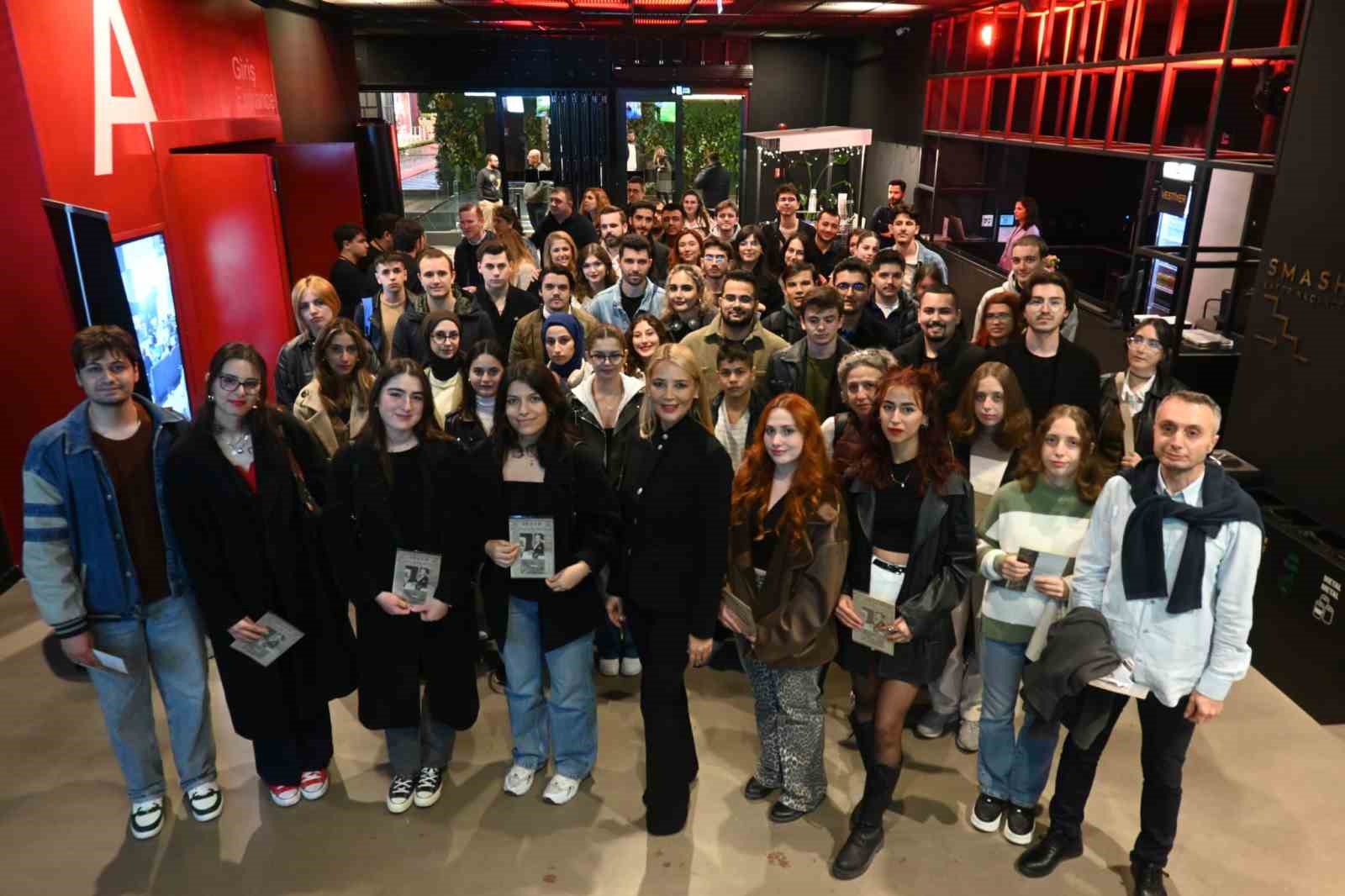 CUMHURİYETİMİZİN 101. KURULUŞ YILDÖNÜMÜ ÇERÇEVESİNDE ÜNİVERSİTE ÖĞRENCİLERİ İLE BULUŞAN DOSABSİAD