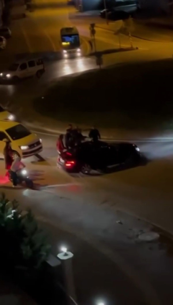 DRİF ATAN MAGANDALARA MAHALLE SAKİNLERİ DUR DEDİ