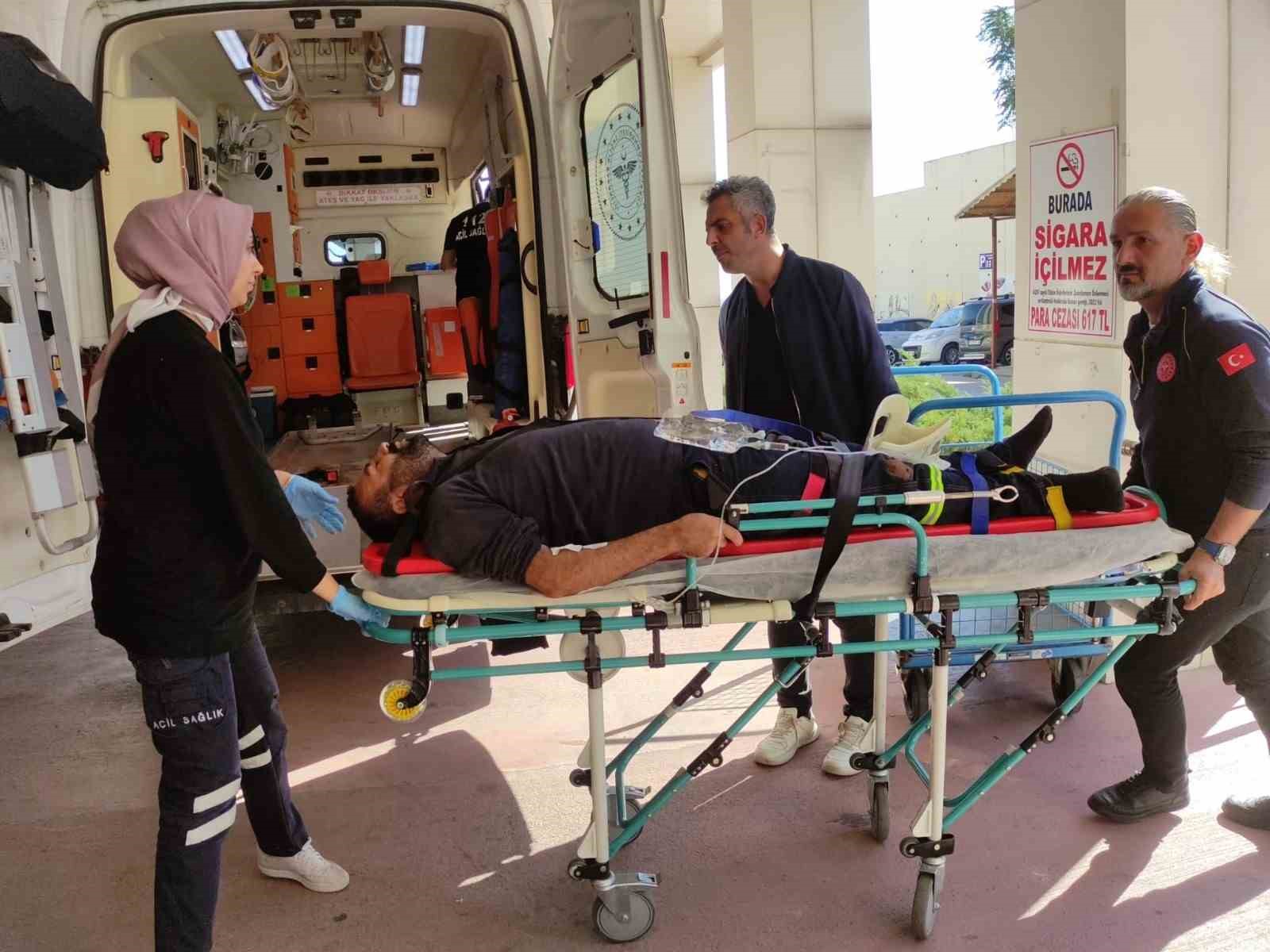 BURSA'NIN ORHANGAZİ İLÇESİNE BAĞLI PAŞAPINAR MAHALLESİ'NDE ARAZİDE ELEKTRİK DİREĞİ MONTAJINDA