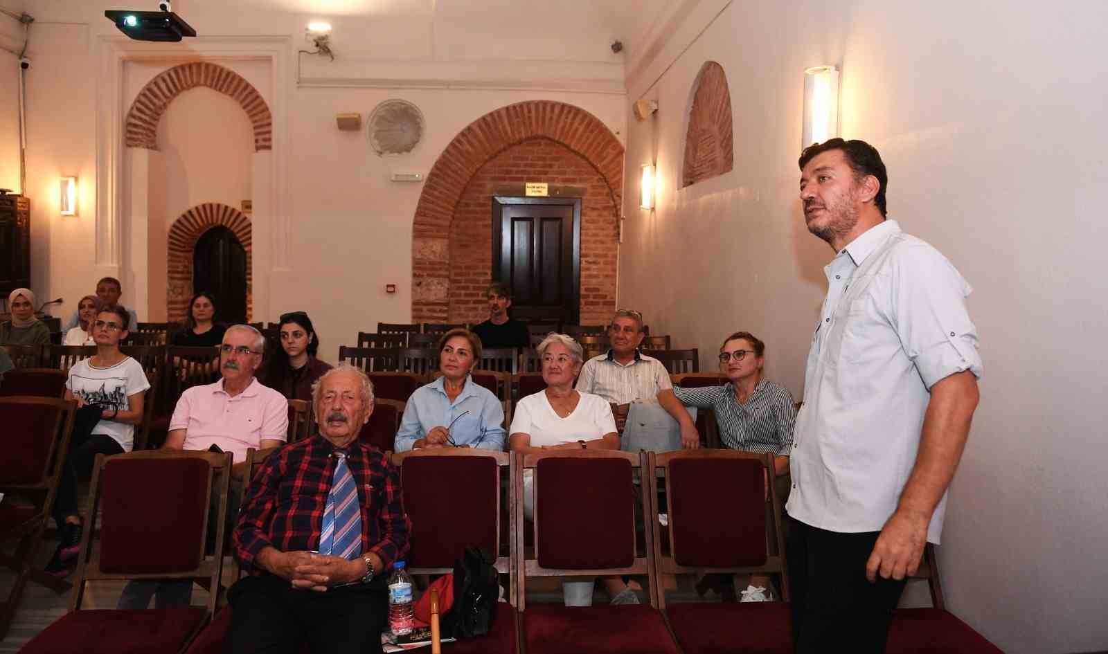 OSMANGAZİ BELEDİYESİ, FOTOĞRAF MERAKLILARI İÇİN DÜZENLEDİĞİ MOBİL FOTOĞRAFÇILIK ATÖLYESİ İLE