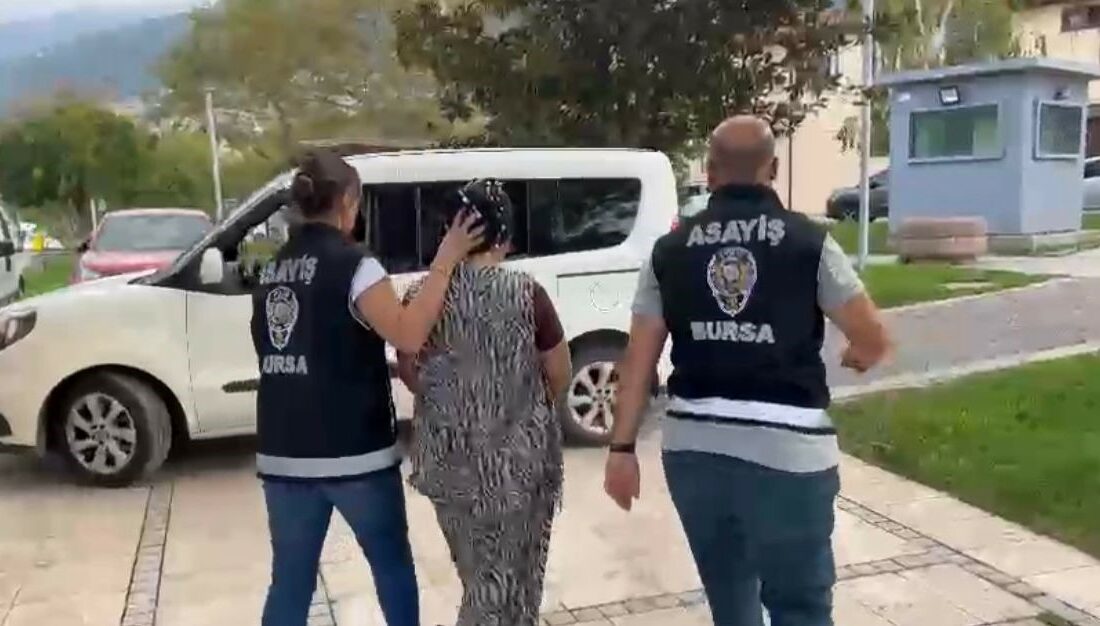 Bursa’da gelinini öldüren kadın, kuyumcuda yakalandı GELİNİNİ ÖLDÜRMÜŞTÜ, KUYUMCUDA YAKALANDI