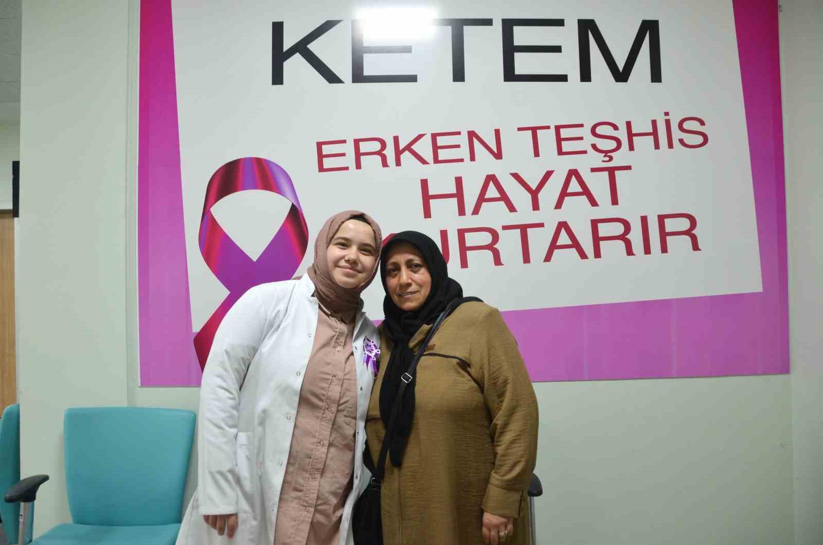 DR AYŞE BAŞAR VE HASTA GÜLAY ÖZTÜRK