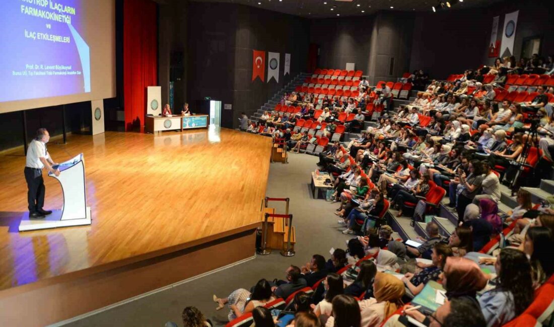 İlk kez düzenlenen Pediatrik Psikofarmakoloji Okulu’nun ev sahibi BUÜ oldu BİLİMSEL GELİŞMELERİN PAYLAŞILMASI VE KLİNİK UYGULAMALARIN EN GÜNCEL BİLGİLER IŞIĞINDA