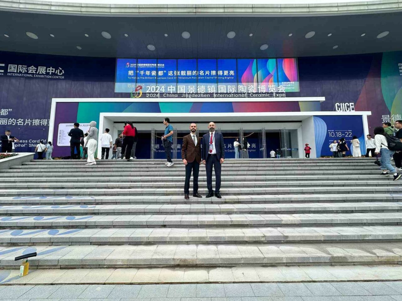 İZNİK, DÜNYA’NIN EN BÜYÜK SERAMİK FUARINDA TEMSİL EDİLDİ