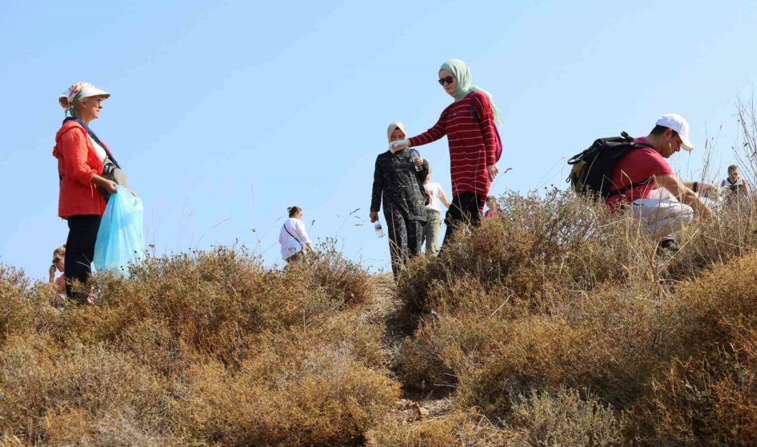 BURSA'NIN MUDANYA İLÇESİNDE BULUNAN ANTİK LİMAN KAPANCA'YI TEPEDEN GÖREN SEYİR