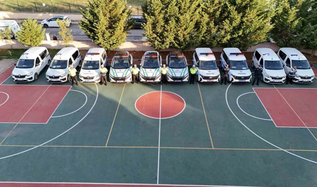 Karacabey Emniyeti’ne 10 yeni araç takviyesi KARACABEY İLÇE EMNİYET MÜDÜRLÜĞÜ, ARAÇ FİLOSUNU 10 YENİ ARAÇ İLE