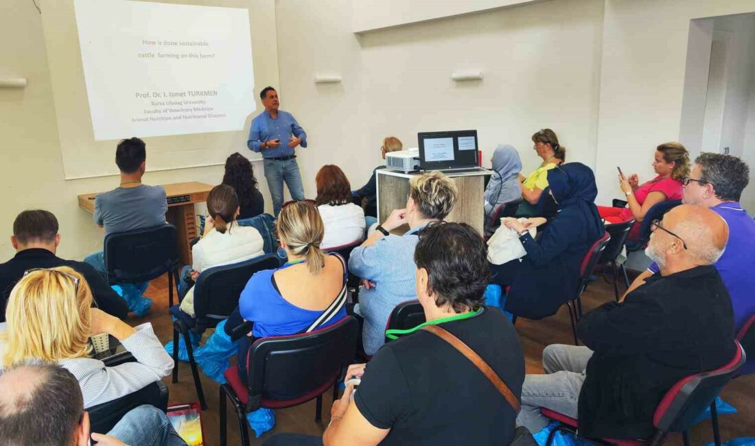 Matlı Yenişehir Süt Çifliği’nde uluslararası misafirleri ağırladı MATLI, HAYVANCILIK VE HAYVANSAL YEM ÜRETİMİNDE KARMA SÜRDÜRÜLEBİLİRLİK EĞİTİMİ ERASMUS+
