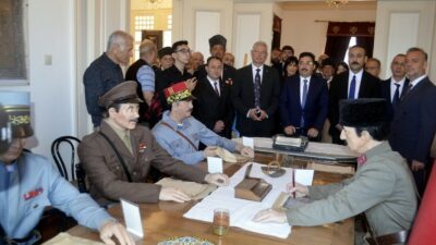 ZAFERLE SONUÇLANAN BÜYÜK TAARRUZUN ARDINDAN’ TÜRKİYE BÜYÜK MİLLET MECLİSİ'NİN SİYASİ