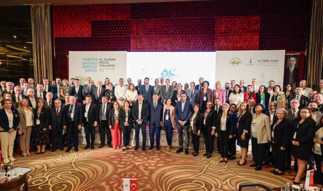 NİLÜFER BELEDİYESİ, TÜRKİYE SAĞLIKLI KENTLER BİRLİĞİ’NİN (SKB) İZMİR’DEKİ TOPLANTISINDA DENEYİMLERİNİ