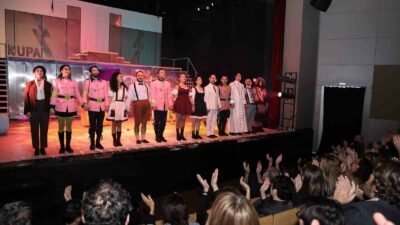 NİLÜFER KENT TİYATROSU, YENİ SEZONU BERTOLT BRECHT’İN YAZDIĞI, DOĞU YAŞAR