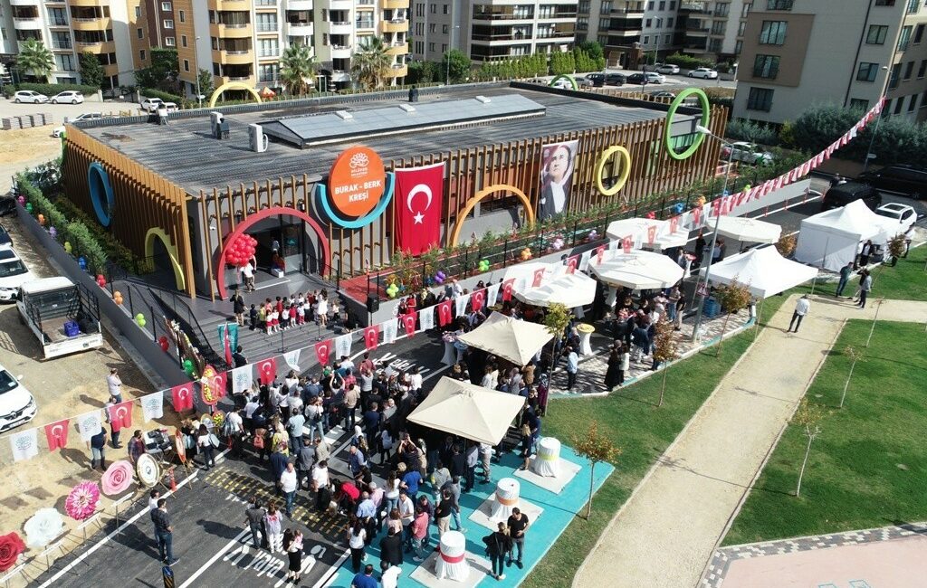 Nilüfer’e 25 kreş inşa edilecek NİLÜFER BELEDİYE BAŞKANI ŞADİ ÖZDEMİR, İLÇEDEKİ EN BÜYÜK SORUNLARDAN BİRİNİN