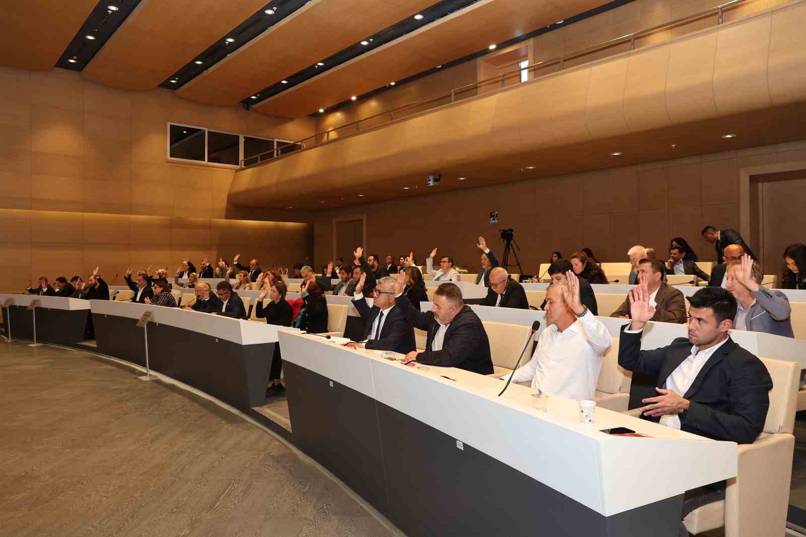 NİLÜFER BELEDİYESİ’NİN 2025 YILI PERFORMANS PROGRAMI VE BÜTÇESİ MECLİS TOPLANTISINDA