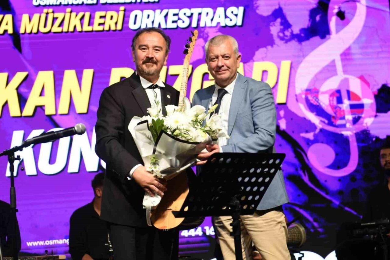 OSMANGAZİ BELEDİYESİ, DÜZENLEDİĞİ BALKAN RÜZGARI KONSERİ İLE OSMANGAZİ’DE YAŞAYAN VATANDAŞLARA