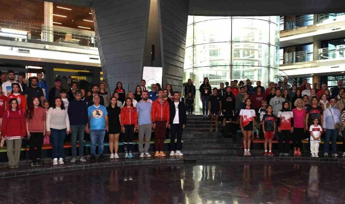 Osmangazi’de oryantiring yarışları nefes kesti OSMANGAZİ BELEDİYESİ’NİN EV SAHİPLİĞİNDE ,7 ÜLKEDEN 457 SPORCUNUN KATILIMIYLA DÜZENLENEN