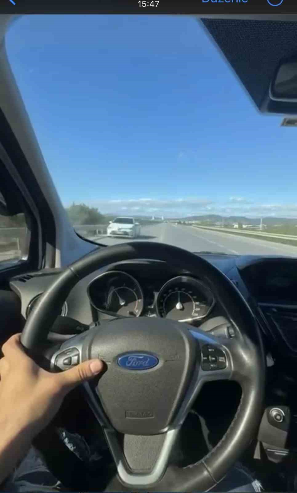 OTOBANDA TERS YÖNDEN İLERLEDİ, KAZA BÖYLE TEĞET GEÇTİ