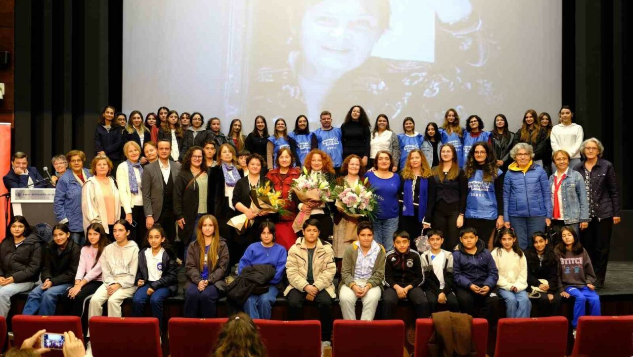 BURSA BÜYÜKŞEHİR BELEDİYESİ, PROF. DR. TÜRKAN SAYLAN'IN HAYATINI ANLATAN ‘TÜRKAN:
