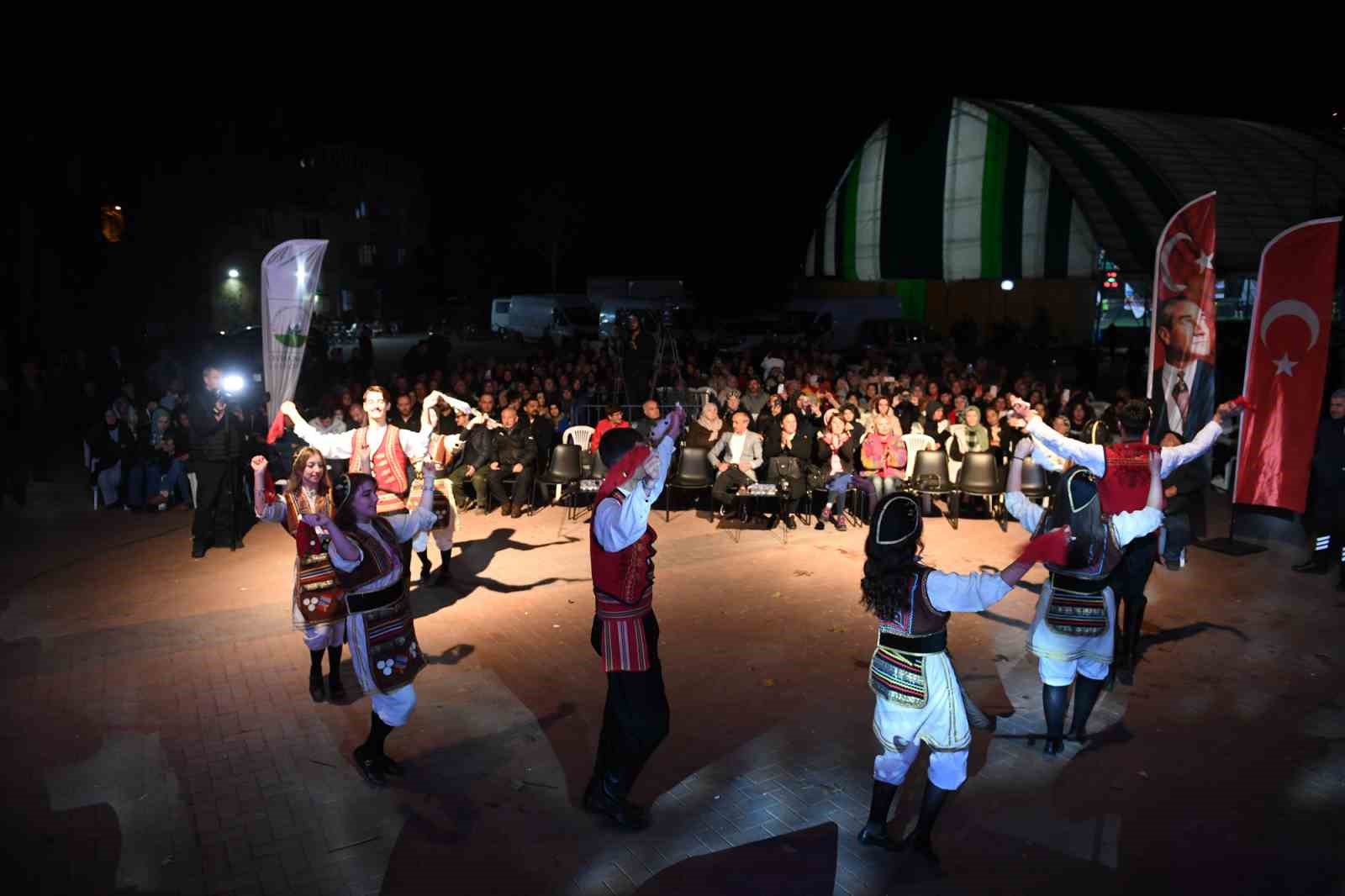 OSMANGAZİ BELEDİYESİ TARAFINDAN DÜZENLENEN ULUDAĞ’IN ETEĞİNDEN TÜRKÜLER KONSERİNDE SAHNE ALAN