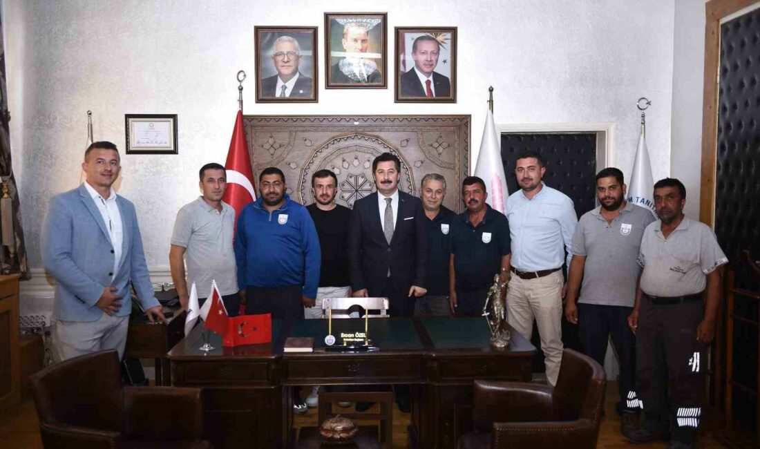 YENİŞEHİR BELEDİYE BAŞKANI ERCAN ÖZEL, UZUN YILLAR YILLIN BELLİ DÖNEMLERİNDE