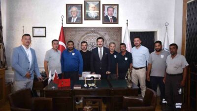 YENİŞEHİR BELEDİYE BAŞKANI ERCAN ÖZEL, UZUN YILLAR YILLIN BELLİ DÖNEMLERİNDE