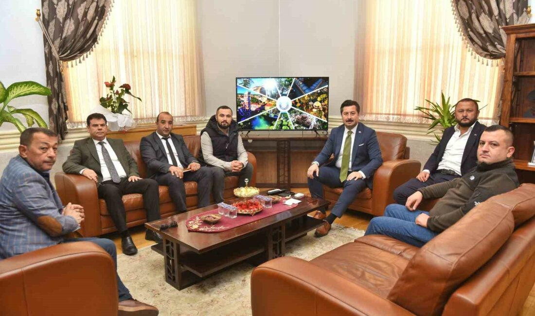 Yenişehir Hayvan Pazarı’nda revizyon YENİŞEHİR BELEDİYE BAŞKANI ERCAN ÖZEL, YENİŞEHİR CELEPLERİNİ TARİHİ BELEDİYE BİNASI’NDA