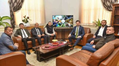 YENİŞEHİR BELEDİYE BAŞKANI ERCAN ÖZEL, YENİŞEHİR CELEPLERİNİ TARİHİ BELEDİYE BİNASI’NDA