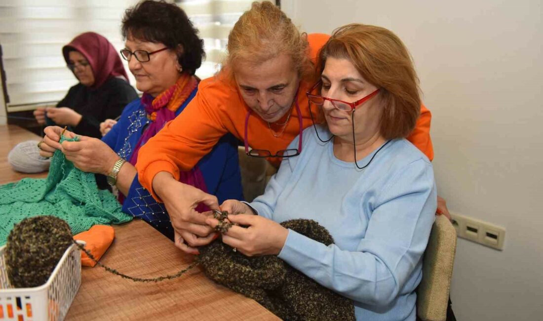 BİLİŞİM TEKNOLOJİLERİNDEN EL SANATLARINA, GİYİM ÜRETİM TEKNOLOJİLERİNDEN SANAT VE TASARIM