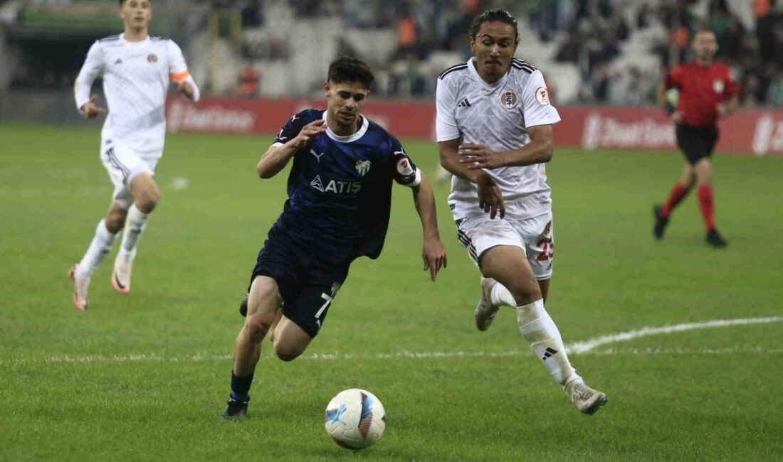 Bursaspor: 3 – Turgutluspor: 1 ZİRAAT TÜRKİYE KUPASI 3. TUR MAÇINDA BURSASPOR KENDİ SAHASINDA AĞIRLADIĞI