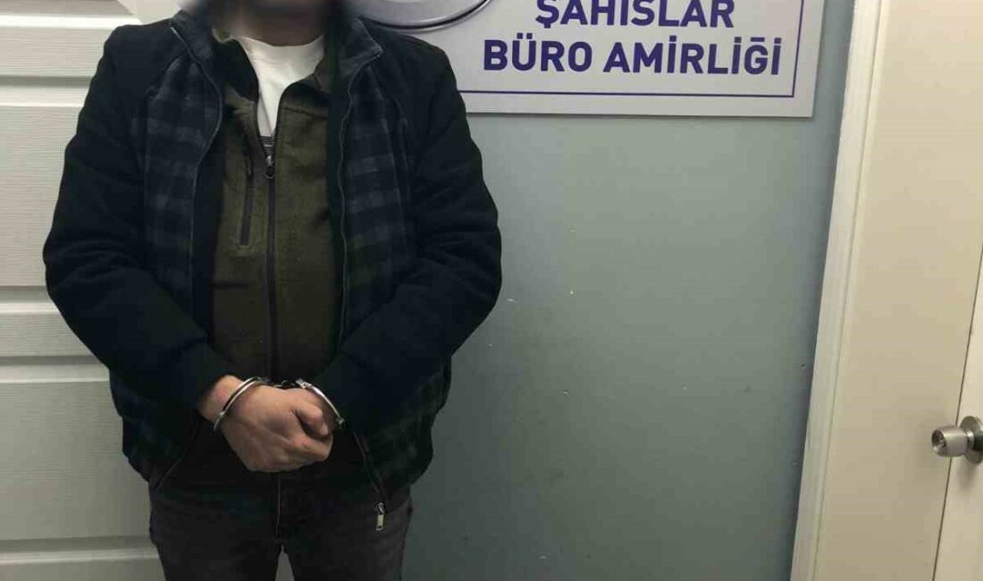BURSA'DA ÇEŞİTLİ SUÇLARDAN 7 YIL 11 AY HAPİS CEZASIYLA ARANAN
